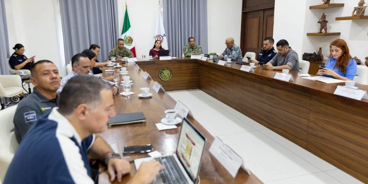 De la reunión de la Mesa de Coordinación Estatal para la Construcción de Paz y Seguridad, la gobernadora de Colima, Indira Vizcaíno Silva comparte lo siguiente: