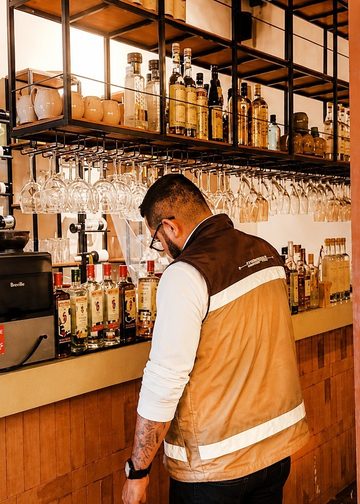 Salud Colima alerta sobre riesgos de bebidas adulteradas durante el Mundial 2026