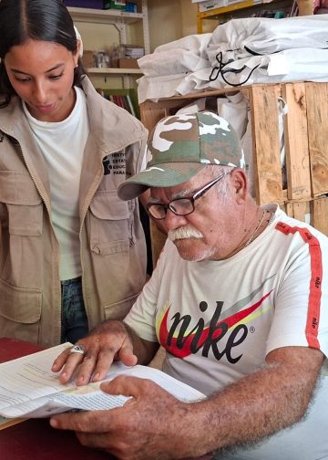 IEEA Colima acerca servicios educativos gratuitos a personal del Aeropuerto de Manzanillo y de Sepomex