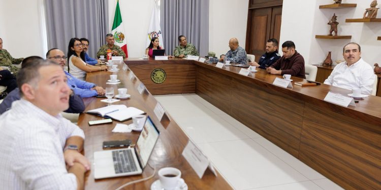 De la reunión de la Mesa de Coordinación Estatal para la Construcción de Paz y Seguridad, la gobernadora de Colima, Indira Vizcaíno Silva comparte lo siguiente: