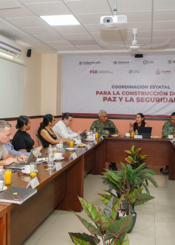 En las instalaciones de la 20/a Zona Militar, encabezamos la reunión diaria de la Mesa de Coordinación Estatal para la Construcción de Paz y Seguridad. Comparto algunos de los resultados más relevantes:
