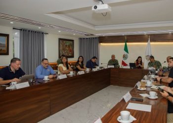 Arrancamos la semana atendiendo los temas prioritarios para las familias colimenses.