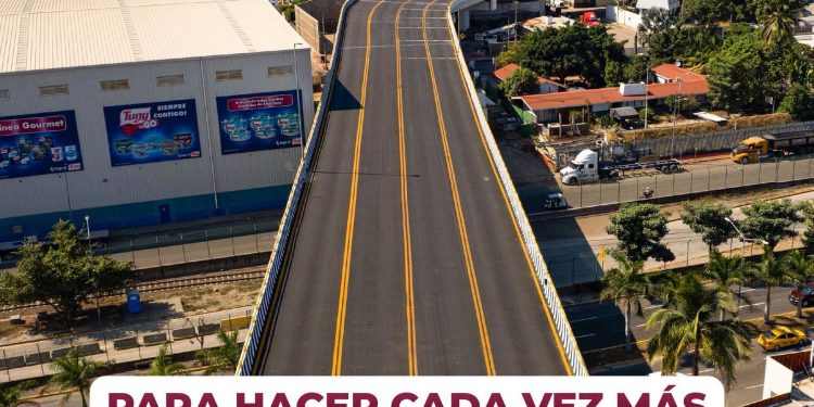 Manzanillo sigue creciendo y su infraestructura también.