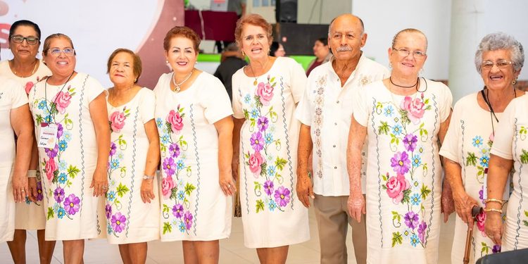 Ayuntamiento de Manzanillo fortalece los derechos y el bienestar de las personas adultas mayores