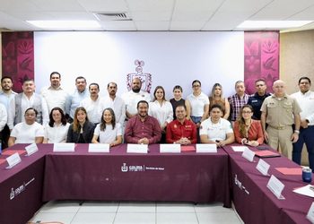 Coepra Colima refuerza capacitación en uso de desfibriladores para prevenir accidentes en los municipios