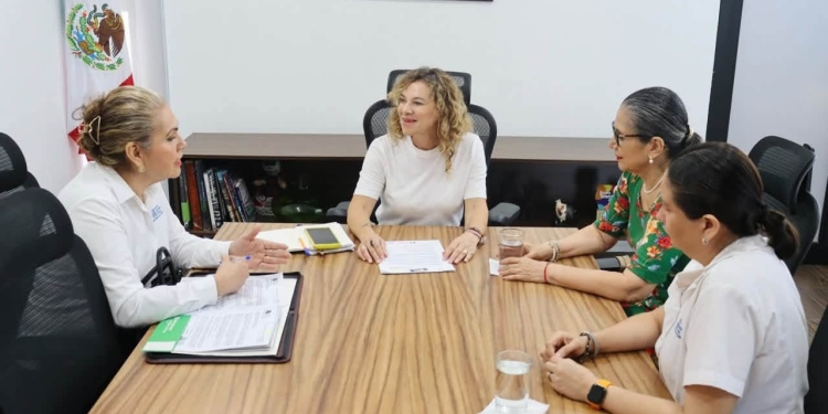 Trabajamos para fortalecer la asistencia social en Manzanillo.