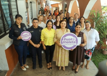 Gobierno de Indira Vizcaíno instala el Punto Violeta número 195 en Alcaraces, Cuauhtémoc