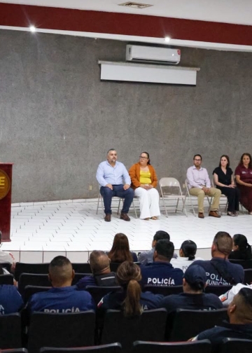 CAPACITAN A POLICÍAS DE COLIMA EN JUSTICIA PENAL PARA ADOLESCENTES Y DERECHOS HUMANOS